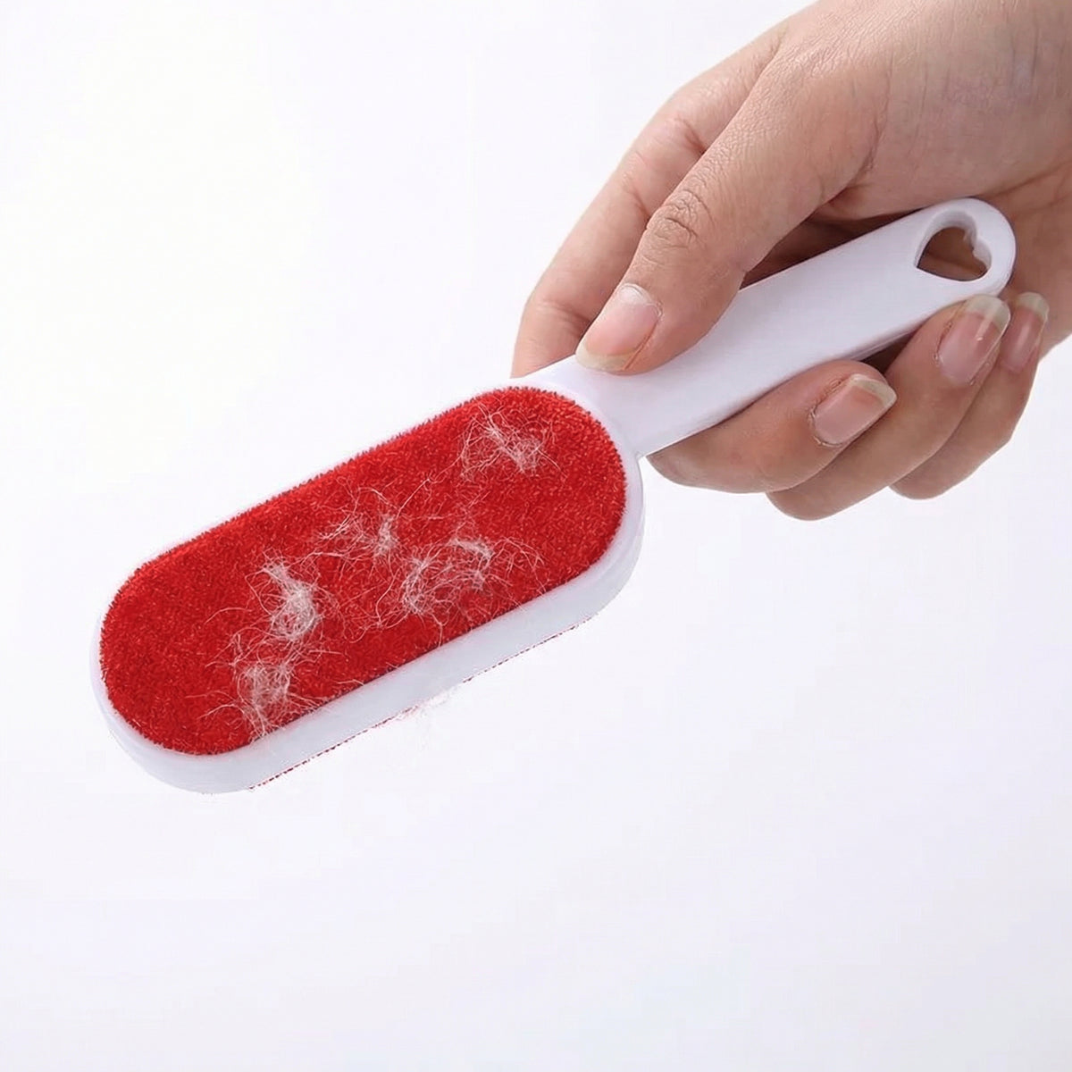 Brosse de nettoyage anti-poils